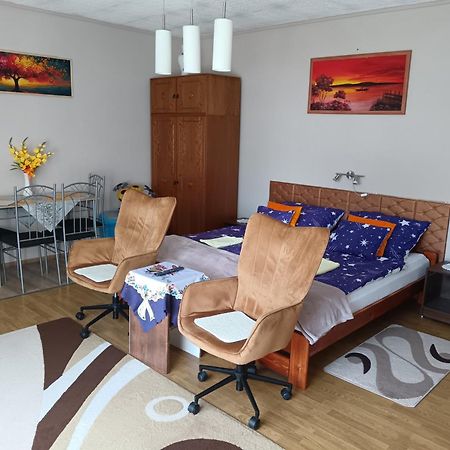 Kertesz Vendeghaz Hotel Eger Buitenkant foto