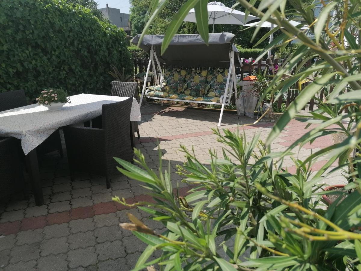 Kertesz Vendeghaz Hotel Eger Buitenkant foto