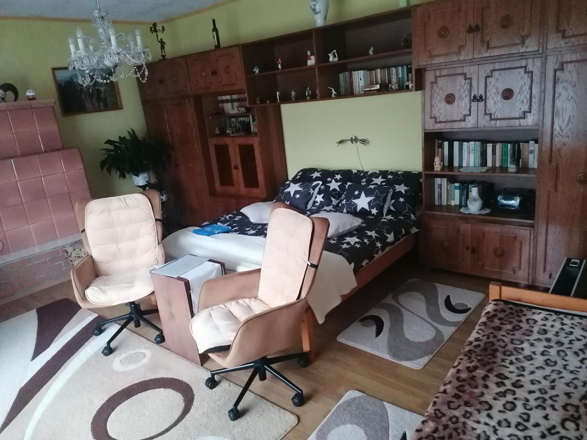 Kertesz Vendeghaz Hotel Eger Buitenkant foto