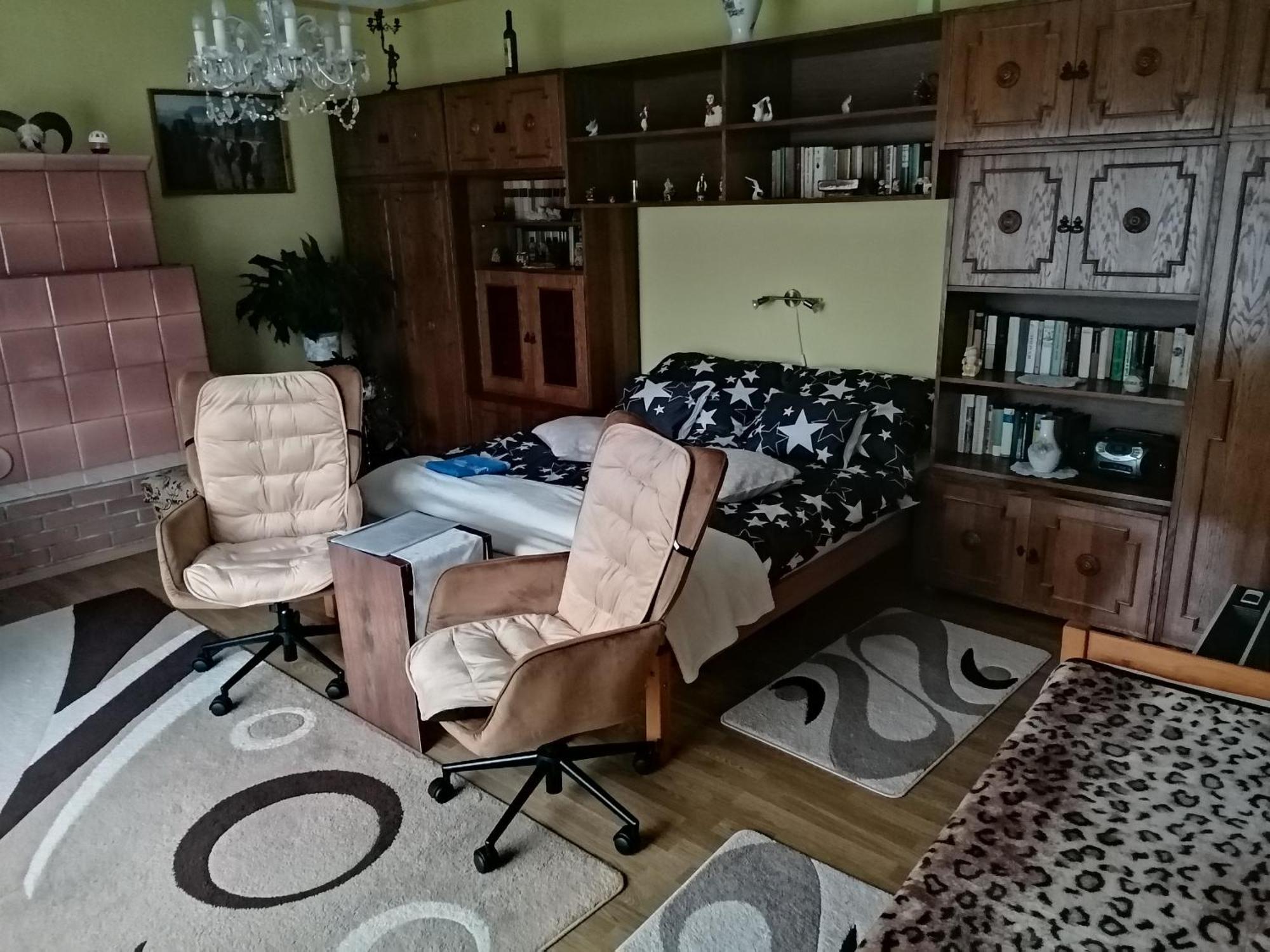 Kertesz Vendeghaz Hotel Eger Buitenkant foto